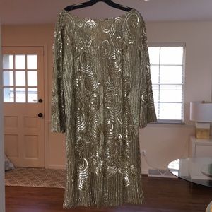 Reem Acra gold sequence